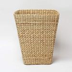 Habere India-All the Cultures Fabricating India Seagrass Dustbin Open-Top | Waste Bin | Paper Bin | Trashcan | Home & Office Dustbin | Dry Waste Dustbin | Dustbin Basket (Beige, 17 * 27 * 30 Cm)