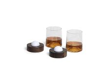GEMSHO GOLF BALL WHISKEY GLASSES - Set of 2 Glass Cups with Golf Ball Wood Coasters, Unique Funny Gifts for Men & Women, Whisky Shot Glass Gift Set Ideas, Reusable Glasses, Makes Drinking Fun
