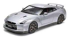 Tamiya Nissan GTR Model