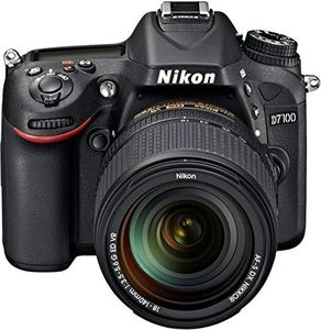 Nikon D7100 Appareil photo numérique Réflex 24,1 Mpix Kit Boîtier + Objectif AF-S DX 18-140 mm VR Noir