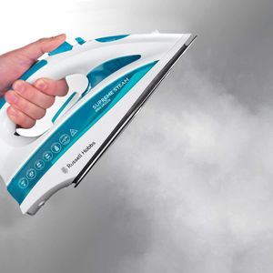 Russell Hobbs Steam Iron 2600W – Powerful Steam, Easy Glide