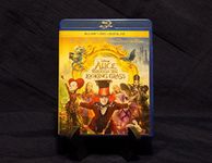 Alice Through the Looking Glass [Blu-ray + DVD + Digital HD]