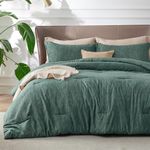 Bedsure California King Comforter Set - Emerald Green Soft Bedding for All Seasons, Cationic Dyed Bed Set, 3 Pieces, 1 California King Size Comforter (104"x96") and 2 Pillow Shams (20"x36"+2")