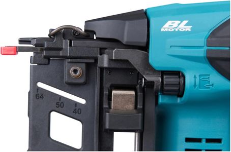 Makita 18V Finishing Nailer – Cordless Power Tool