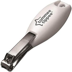Tommee Tippee Essentials Baby Nail Clippers, Rounded Edges and Moulded Handle, 0m+
