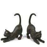 Antique style Cast Iron Bookends. A set of 2 cats playing. Perfect for a cat lover or book lover. (Pack of 2)