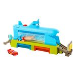 Mattel Disney and Pixar Cars Toys, Submarine Car Wash Playset with Color-Change Lightning McQueen Toy Car, Water Play, HGV70