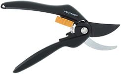 Fiskars SingleStep Pruner Bypass P26, Non-stick coating steel blades, Length: 20 cm, Cutting diameter: 2.2 cm, Black/Orange, SingleStep, 1000567