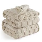 Bedsure Fleece Throw Blanket for Bed - Soft Checkered Large Blanket for Sofa, Fluffy Cosy Warm Blankets for Women, Beige, 220x240 cm