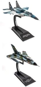 OPO 10 - Lote de 2 Aviones Militares 1/100: MIG 29 SMT Fulcrum Avión de Combate de la Fuerza Aérea Rusa + Tornado IDs Italia / CP02+03