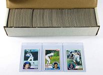 Lot of 800 Assorted Sports Cards 1980's - Today Starter Collection (Baseball, Basketball, Football, Hockey)