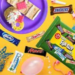 Mars, Snickers, Bounty Twix, Milky Way & More Fun size Halloween Milk Chocolate Party Bag 1.4 Kg