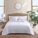 Tommy Bahama - King Quilt, Cotton Reversible Bedding, All Season Tropical Home Décor (Pineapple Resort White, King)