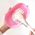 Silicon Makeup Brush Cleaning Mat Makeup Brush Cleaner Pad Cosmetic Brush Cleaning Mat Portable Washing Tool Scrubber For Removing Makeup (Pink)