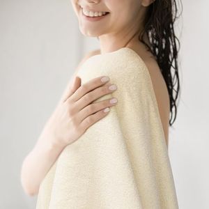 Alusa Home Bamboo Viscose Bath Towels - Ultra Soft & Plush 700 GSM Luxury Bath Towels - Super Absorbent & Quick Drying - 6 Piece Towel Set (Papyrus)