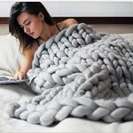 Super Chunky Knit Blanket, Hand Knitted Super Soft Giant Yarn Throw, for Neutral Home Farmhouse Couch Sofa Bench Bed