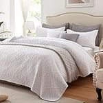 LEAONME Full/Queen Quilt Set 3 Pieces, Lightweight White Bedspread-90''x98'', Soft Microfiber Summer Quilt/Coverlet, Luxurious Warm Bedding Sets for All Seasons (Includes 1 Quilt, 2 Shams)