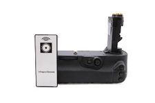 Dot.Foto Battery Grip BG-E16 works with LP-E6 battery and comes with 2.4Ghz Wireless Remote for Canon EOS 7D MK II