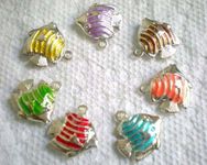 Beading Station 7pcs Mix Colors Oil Drip 2-side Fish Pendant Charms Fit Bracelet