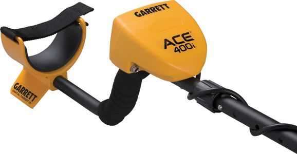 Garrett ACE 400i Metal Detector – Lightweight, High Sensitivity