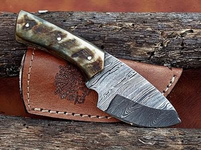 GLADIUS CRAFTS | Viking Heritage Skinner Knife – Expertly Crafted with Damascus steel for Precision Hunting and Field Dressing: Embrace the Timeless Elegance of Craftsmanship with this Razor-Sharp