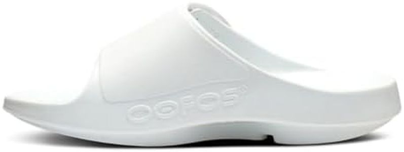 OOFOS OOahh Sport Flex Recovery Sandal, White - Women’s Size 10, Men’s Size 8