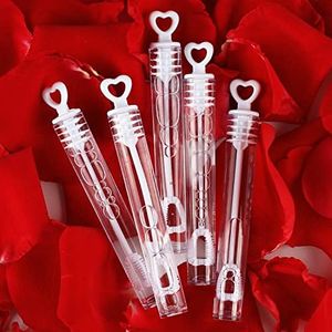 56 mini confezioni bianche per bolle di sapone con decorazione a cuore - Perfette come gioco, per decorare bomboniere, festeggiare anniversari e San Valentino e feste in famiglia - coppie e bambini