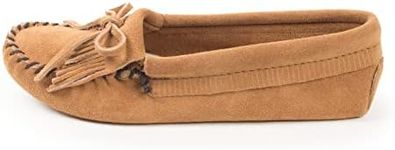 Minnetonka Women's Kilty Suede Softsole Moccasin,Taupe,8 M US