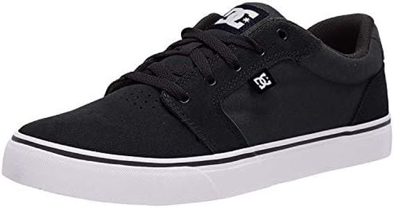 DC Shoes M