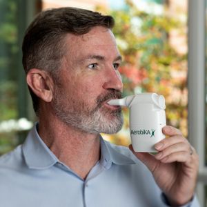 Aerobika OPEP Lung Clearance Device – Airway Therapy for COPD & Asthma