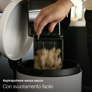 Miele Boost CX1 Parquet Vacuum Cleaner – Bagless, Powerful Suction