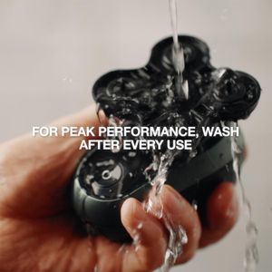 Remington RX7 Electric Head Shaver – Cordless Wet & Dry Grooming