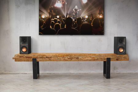 Klipsch R-40PM Powered Speakers – Bluetooth Bookshelf Stereo Pair