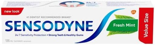 Sensodyne Daily Sensitive Toothpaste, Lasting Sensitivty and Cavity Protection, Fresh Mint 135 mL (Packaging May Vary)