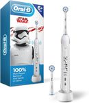 Oral-B Kids Electric Toothbrush with Replacement Brush Heads, Featuring Star Wars, for Kids 6+