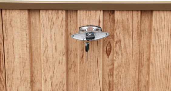 Duramax 1.9 Metal Outdoor Cushion Box 1450L – Hydraulic Lid, Woodgrain Brown