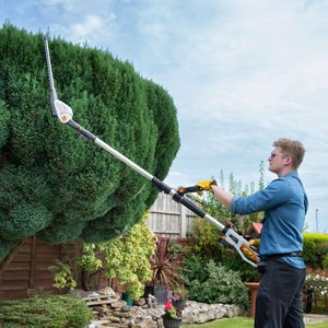 VonHaus Cordless Pole Hedge Trimmer – Lightweight, Extendable