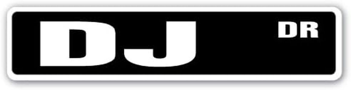 DJ Street 