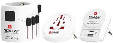 SKROSS Universal Travel Adapter Pro+ USB, 1750W/250V, 4 USB, Type A, Type C, Kid Safe, Anti-shock Protection, Bianco