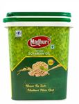 MADHURI Refined Soyabean Oil Cooking Oil, 13.5 Kg Soya Bean Oils Edible Oil Ideal for Cooking Healthy Vegetable Soya Oil Perfect for Deep Frying Baking Roasting Sautéing Soyabin Tel 13.5 Kg