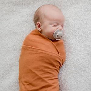 Zoe Sage Organic Stretchy Baby Swaddle Wrap - 1 Pack 120cm x 120cm(XL) Unisex Swaddle Wrap, Ultimate 4-Way Stretch, Breathable GOTS Certified Gentle Cotton Ideal for Newborn and Infant (Rust)