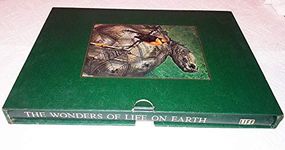 The Wonders of Life on Earth [Hardcover] by Editors of Life Magazine