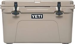 YETI Tundra 45 Cool Box (Tan) – Rotomolded Portable Cooler Box with PermaFrost Insulation – Fits 54 Cans or 16.8 kg Ice – Heavy-Duty Ice Cooler for Camping or Fishing – 5 Year Warranty