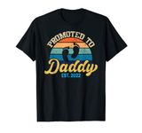 Promoted to daddy Est 2022 funny First time daddy new dad T-Shirt