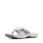 Clarks Women's Cloudsteppers BREEZE SEA Sandal, Silver Synthetic, 9 M US