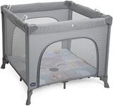 Chicco Open Box Playpen, Travel Cot for Babies and Toddlers from Birth to 15 kg, Foldable and Compact with Play Mat, Mesh Window, 4 Handles and Carry Bag