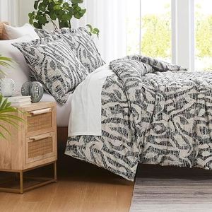 Southshore Fine Living, Inc. Oversized Full/Queen Duvet Cover Set, Grey Boho Queen/Full Size Comforter Cover with Zipper Closure & Corner Ties - Includes 1 Duvet Cover, 2 Shams, Khari Slate