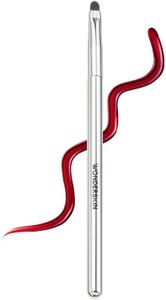 Wonderskin Precision Lip Definer Brush – Slim Angled Lip Brush for Flawless Lip Definition, Clean Application & Ombre Effects Makeup Brush