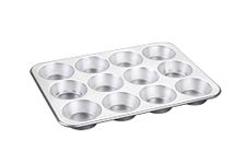 Nordic Ware Naturals 12 Cavity Muffin Pan, Cupcake Tray with Superior Heat Conductivity, Premium Bakeware for Evenly Browned Treats, Made in the USA, Silver