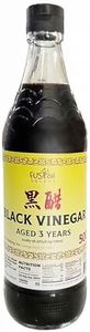 Fusion Select 500ml Chinese Black Vinegar - Authentic Chinkiang Black Vinegar for Cooking, Sauces, Dressings - Zero Artificial Color & Flavors - Aged for 3 years - Kitchen Condiments & Ingredients